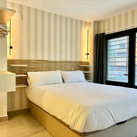 Gulliver Suites Valencia Exteriör bild