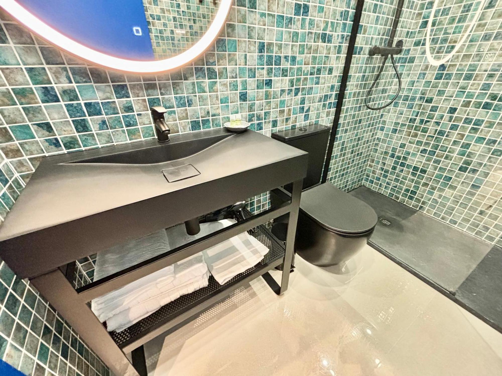 Gulliver Suites Valencia Exteriör bild