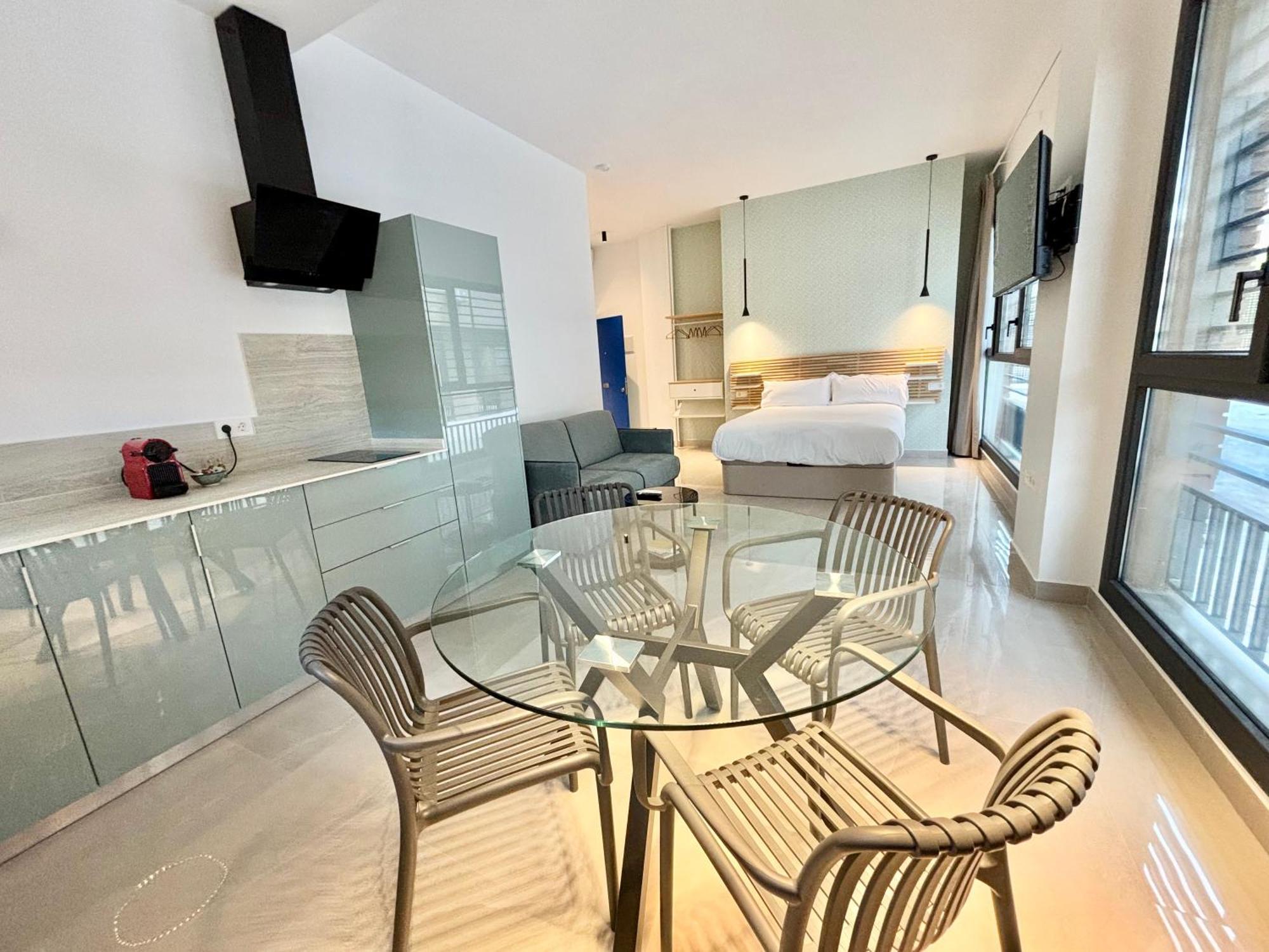 Gulliver Suites Valencia Exteriör bild