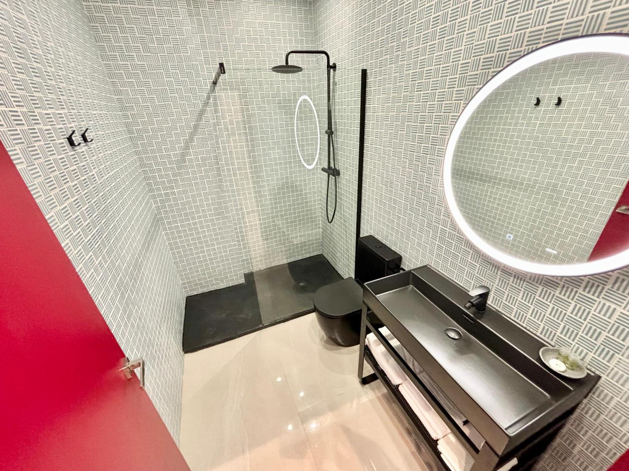 Gulliver Suites Valencia Exteriör bild