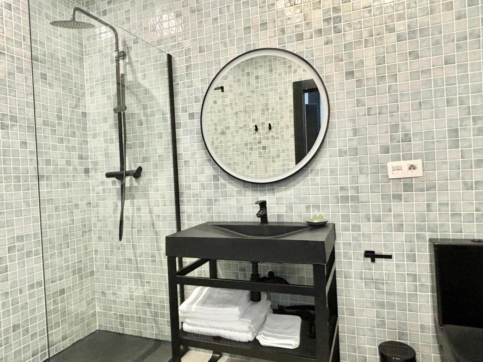 Gulliver Suites Valencia Exteriör bild