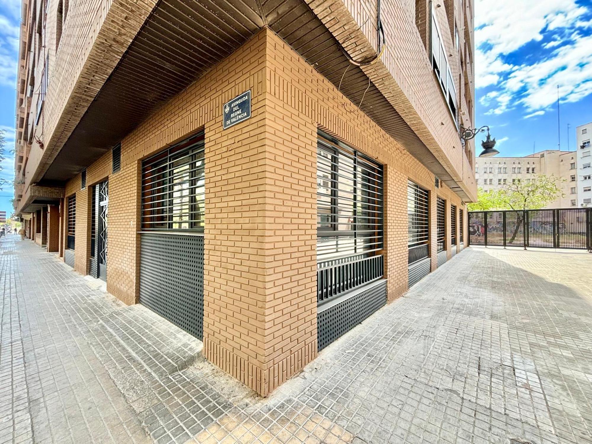 Gulliver Suites Valencia Exteriör bild