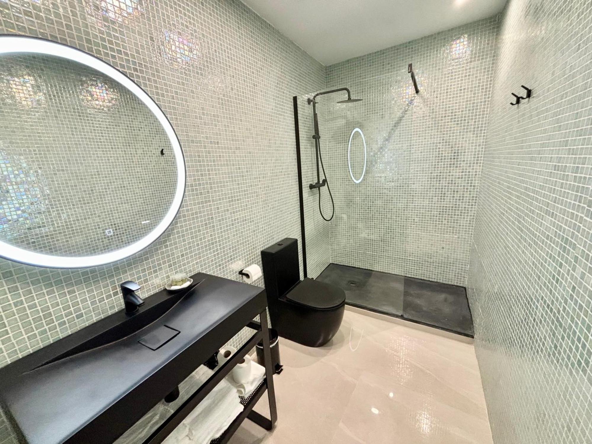 Gulliver Suites Valencia Exteriör bild