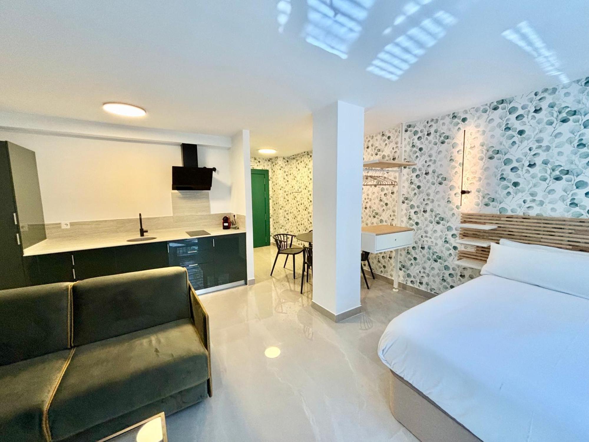 Gulliver Suites Valencia Exteriör bild